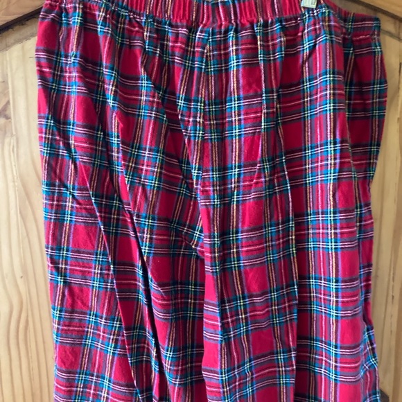Women Family PJs red green plaid flannel 2 piece pajamas size 2X - Picture 9 of 11